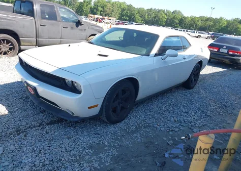 2013 Dodge Challenger Sxt from USA, damaged, VIN 2C3CDYAG9DH662810
